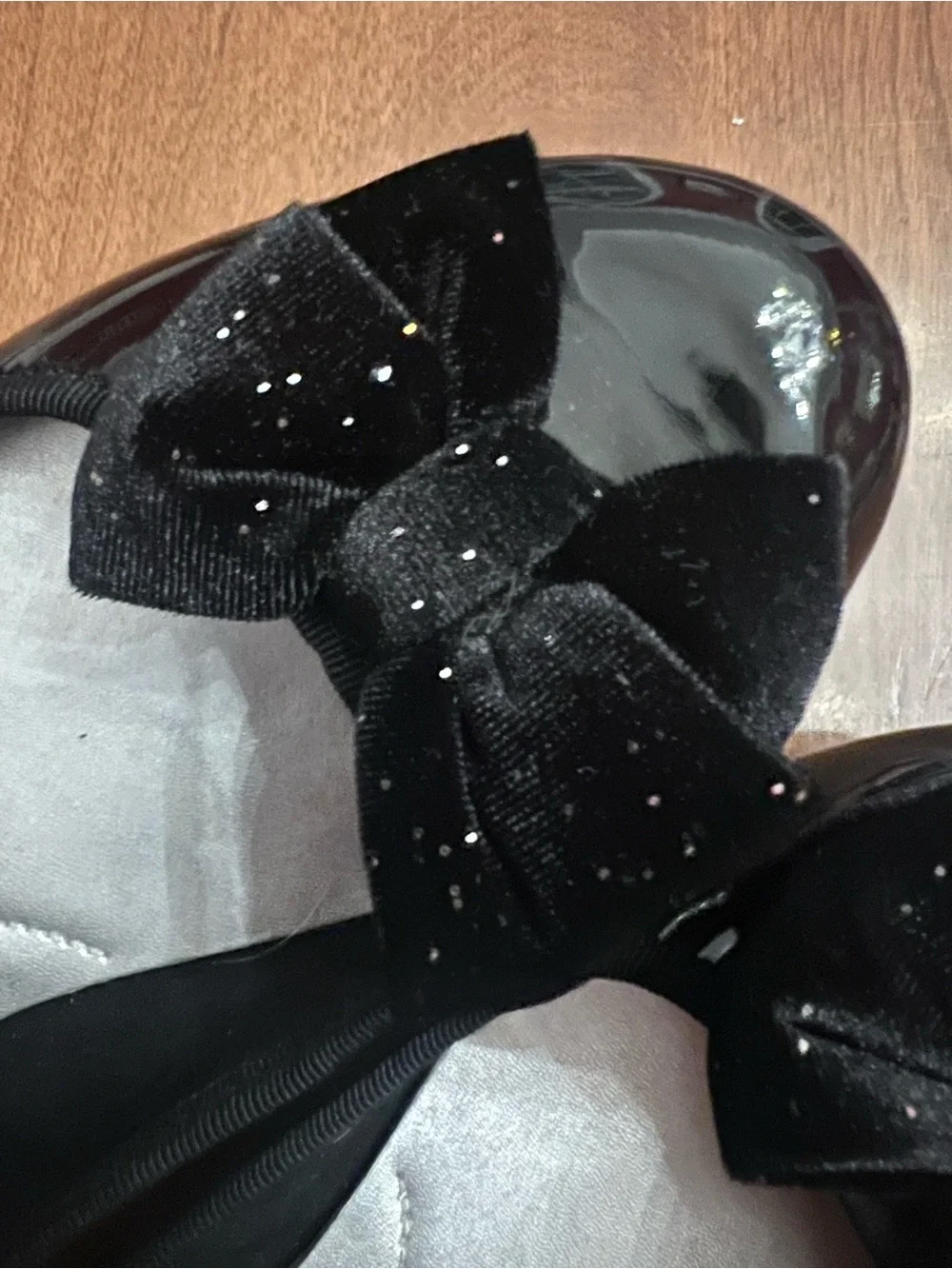 Cat & Jack Black sparkle velvet Bow Ballet Flats size 5 girls EUC